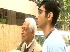 Vaccine Warriors: 84 साल के शख्स ने पोते के साथ वैक्सीन ट्रायल में लिया हिस्सा