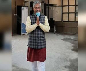 Delhi AIIMS से डिस्चार्ज हुए Trivendra Rawat, अभी आइसोलेशन में रहेंगे | abp Ganga 