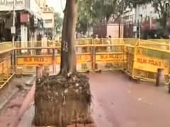 Spat between AAP & BJP over Old Delhi's Hanuman temple demolition 