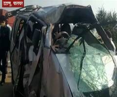 मुंबई-अहमदाबाद महामार्गावर भीषण अपघात, लग्नाला जाणाऱ्या कुटुंबातील दोघांचा मृत्यू, सहा गंभीर जखमी