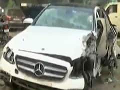 સુરતના ઉધના મગદલ્લા રોડ પર કાર ચાલકને પાંચ વાહનોને લીધા અડફેટે, એકનું મોત