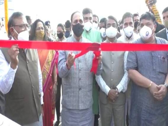 રાજકોટઃ મુખ્યમંત્રી વિજય રૂપાણીએ આમ્રપાલી બ્રિજનું કર્યું લોકાર્પણ, જુઓ વીડિયો