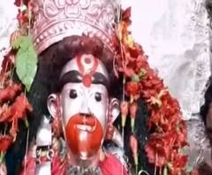 ৭টায় বাংলা (৪): চেনা ভিড় উধাও তারাপীঠে, ভক্তহীন কাশীপুর উদ্যানবাটিতে পালিত কল্পতরু উৎসব