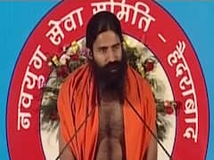Baba Ramdev Yog Yatra : साल 2021 में रखे अपने शरीर का ध्यान... इन आसनों को करने से रहेंगे स्वस्थ
