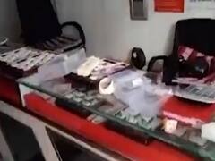 ઉત્તરાયણના દિવસે ભાવનગરમાં જ્વેલર્સની દુકાનમાંથી 10 લાખ રૂપિયાની ચોરી, જુઓ વીડિયો