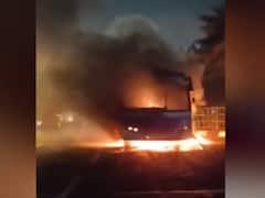Bus catches fire on Thane's Eastern Expressway