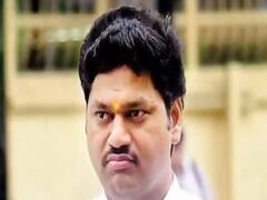 Maharashtra: मुश्किल में फंसे उद्धव सरकार के दो मंत्री, BJP ने घेरा