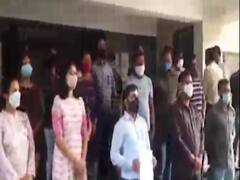 સુરતની વ્હાઇટ લોટસ સ્કૂલ સંચાલકોની દાદાગીરી, વાલીઓએ સ્કૂલ પર શું લગાવ્યો આરોપ?