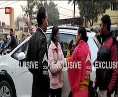 शर्म नहीं आती तुमको...मेरे पति के साथ घूमती हो...| Banda | ABP Ganga 