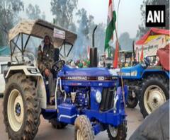 Tractor Rally: আজ কৃষি আইনের প্রতিবাদে দিল্লির রাজপথে নামবে প্রায় ৫০০০ ট্র্যাক্টর 