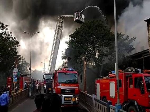 સુરતમાં કાપડની મિલમાં ભીષણ આગ, 20 જેટલા કામદારોનું કરાયું રેસ્ક્યૂ, જુઓ વીડિયો