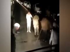 Atal tunnel में सैलानी को पीटने का HP Police का वीडियो वायरल