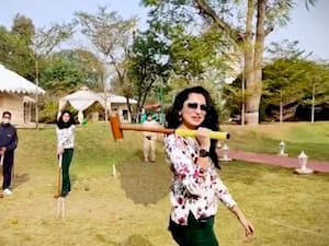 Aditi Arora Sawant V-blogging on her Rajasthan excursion