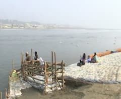 संगमनगरी में माघ मेले से पहले नया संकट, मैली हुई गंगा 