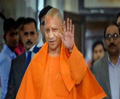 CM Yogi Adityanath के फैसलों का असर, Export में फिर नंबर वन बना UP | ABP Ganga 
