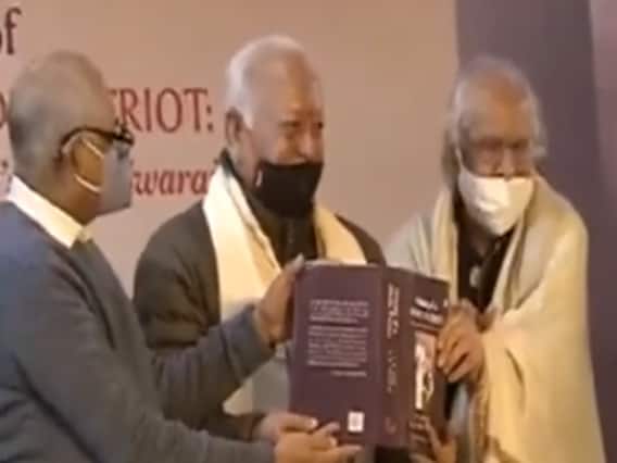 AIMIM v BJP: Mohan Bhagwat के देशभक्ति वाले बयान पर मचा घमासान | बड़ी बहस