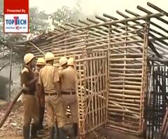 Fire at Narkeldanga: দমকলের চেষ্টায় আগুন নিয়ন্ত্রণে এলেও পুড়ে ছাই ঝুপড়ি, এলাকাজুড়ে শুধুই হাহাকার