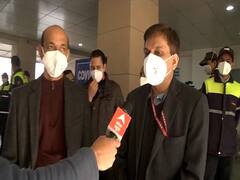 Vaccine Trial की निगरानी करने वाले AIIMS के तीन डॉक्टरों ने लगवाया टीका, कहा- वैक्सीन एकदम सुरक्षित