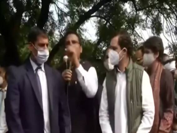 Farmers Protest : प्रदर्शन में शामिल हुए Rahul Gandhi, कहा - कृषि कानून वापस लेना पड़ेगा 