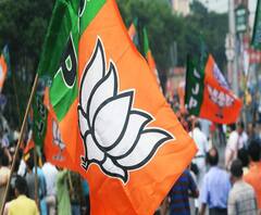 West Bengal Elections 2021: কোচবিহারে বিজেপি কর্মীদের পিকনিকে 'হামলা', তৃণমূলের বিরুদ্ধে বোমাবাজি, চেয়ার ভাঙচুরের অভিযোগ