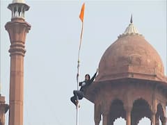 Congress प्रवक्ता पर भड़की रुबिका, पूछा- नंगी तलवार लेकर पुलिस के पीछे दौड़ने वाला किसान है?