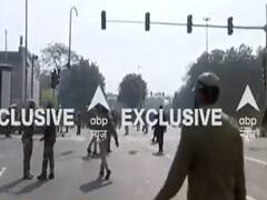 Farmers Tractor Rally : तस्वीरों में देखें किसानों की ट्रैक्टर परेड में कहां कैसा मचा हुआ है कोहराम