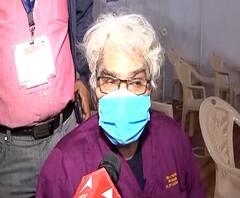 Covid19 vaccination | मुंबईत सर्वात मोठ्या लसीकरण केंद्रावर कर्मचाऱ्यांची लसीकरणाकडे पाठ