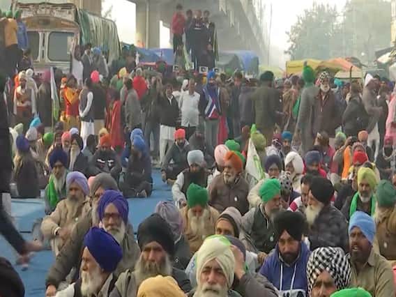 Will 'Supreme' involvement resolve farmers' issue? | Bharat Ki Baat 