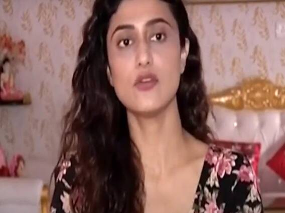 सनसनी: बॉलीवुड के 'रंगीन पर्दे' के पीछे काला कांड !