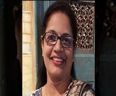 Varsha Raut ED Inquiry | वर्षा राऊत ईडी कार्यालयात हजर, 55 लाख रुपयांच्या व्यवहाराप्रकरणी चौकशी