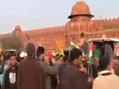 लाल किले पर फिर जमा हो रही है भीड़ | ग्राउंड रिपोर्ट 