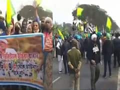 WB: Van carrying vaccines forced to divert route as Minister Siddiqullah Chowdhury blocks highway