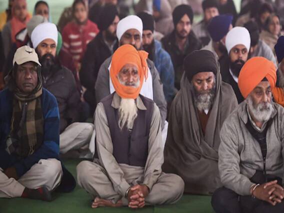 ખેડૂત આંદોલન પર સુપ્રીમ કોર્ટનો મોટો નિર્ણય,  ત્રણેય કૃષિ કાયદાના અમલ પર લગાવી રોક