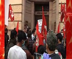 Left Agitation in Kolkata: বিদ্যুতের মাসুল হ্রাসের দাবিতে বাম বিক্ষোভে ধুন্ধুমার ধর্মতলায়