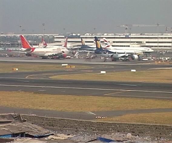 Coronavirus New Strain | मुंबईतील SOP देशात लागू करा; राज्याचं केंंद्र सरकारला निवेदन