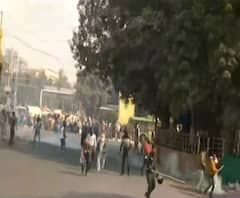 Tractor Parade: अक्षरधाम, ITO, लालकिला....सब जगह उग्र किसानों ने ये क्या कर डाला ? 