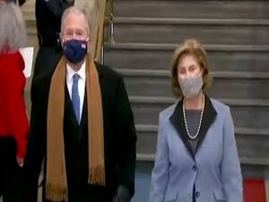 'Fashion Diplomacy' से बिखरे अमेरिका को एक करने में लगी बाइडेन सरकार | मास्टर स्ट्रोक