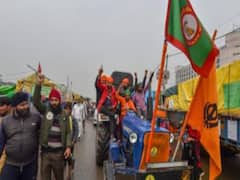 किसान आंदोलन का आज 43वां दिन, ट्रैक्टर मार्च निकाल कर शक्ति प्रदर्शन करेंगे किसान । Top News