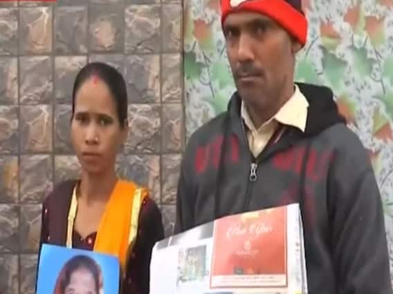 UP से अनोखी खबर : अखबार के विज्ञापन ने एक शख्स को उसकी लापता मां से मिलवाया 