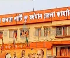 BJP West Bengal: বর্ধমান শহরে প্রকাশ্যে বিজেপির গোষ্ঠীদ্বন্দ্ব, জেলা কার্যালয়ে ভাঙচুর