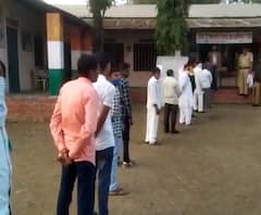 Gram Panchayat Elections 2021 | ग्रामपंचायतींसाठीआज मतदान, गावागावात राजकीय वर्चस्वासाठी लढाई