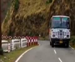 Uttarakhand रोडवेज कर्मचारियों की हड़ताल, यात्रियों की बड़ी मुश्किलों