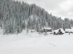 Gulmarg: जम गई जन्नत, सैलानियों की मौज, स्थानीय लोगों की आफत | ग्राउंड रिपोर्ट