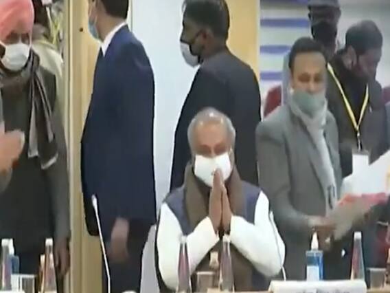 Farmers Protest : केंद्र सरकार और किसानों के बीच दोपहर दो बजे 10वें दौर की बैठक 