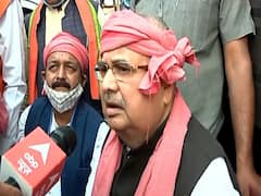 Raipur: किसानों की मांगों को लेकर पूर्व CM Raman Singh समेत अन्य BJP नेताओं ने दी गिरफ्तारी