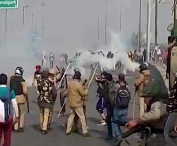 Delhi tractor rally violence | दिल्ली हिंसाचाराप्रकरणी गुन्हे दाखल