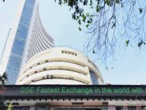 Sensex 50000: BSE में मना जश्न, जानिए क्या रही बाजार में उछाल की वजह?