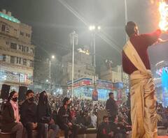 Ganga Aarti में शामिल हुए Shikhar Dhawan, पहचान लेंगे आप ? | ABP Ganga 
