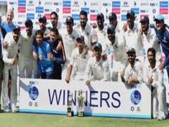 ऑस्ट्रेलिया में ऐतिहासिक जीत के बाद वतन लौटी टीम इंडिया 