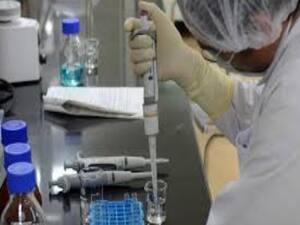 स्वदेशी वैक्सीन पर 'शुद्ध देसी राजनीति' क्यों | हुंकार 